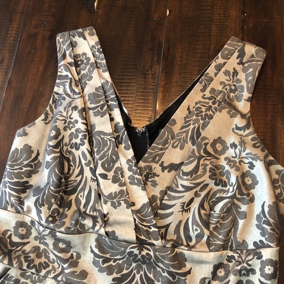 Silver Dress with Pockets! - Picture 2 of 5